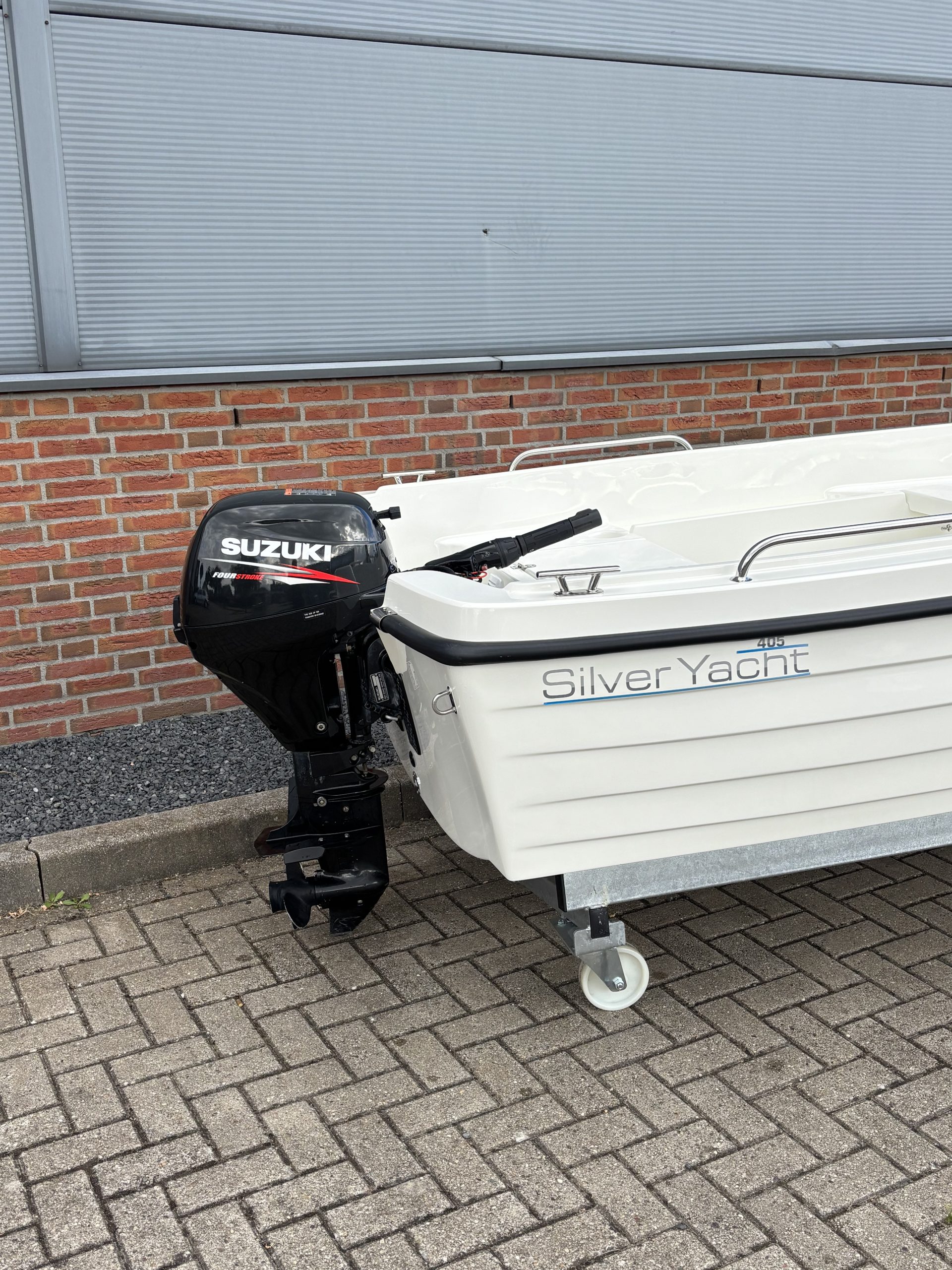 Silveryacht 405 incl. 8PK suzuki motor - Afbeelding 2